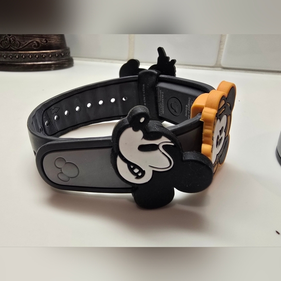 Vintage Disney Magic Bands (3) - Picture 6 of 9